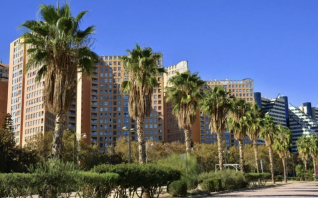 Tunisian Man Arrested for Sexual Assault on British Tourists in Valencia Hotel