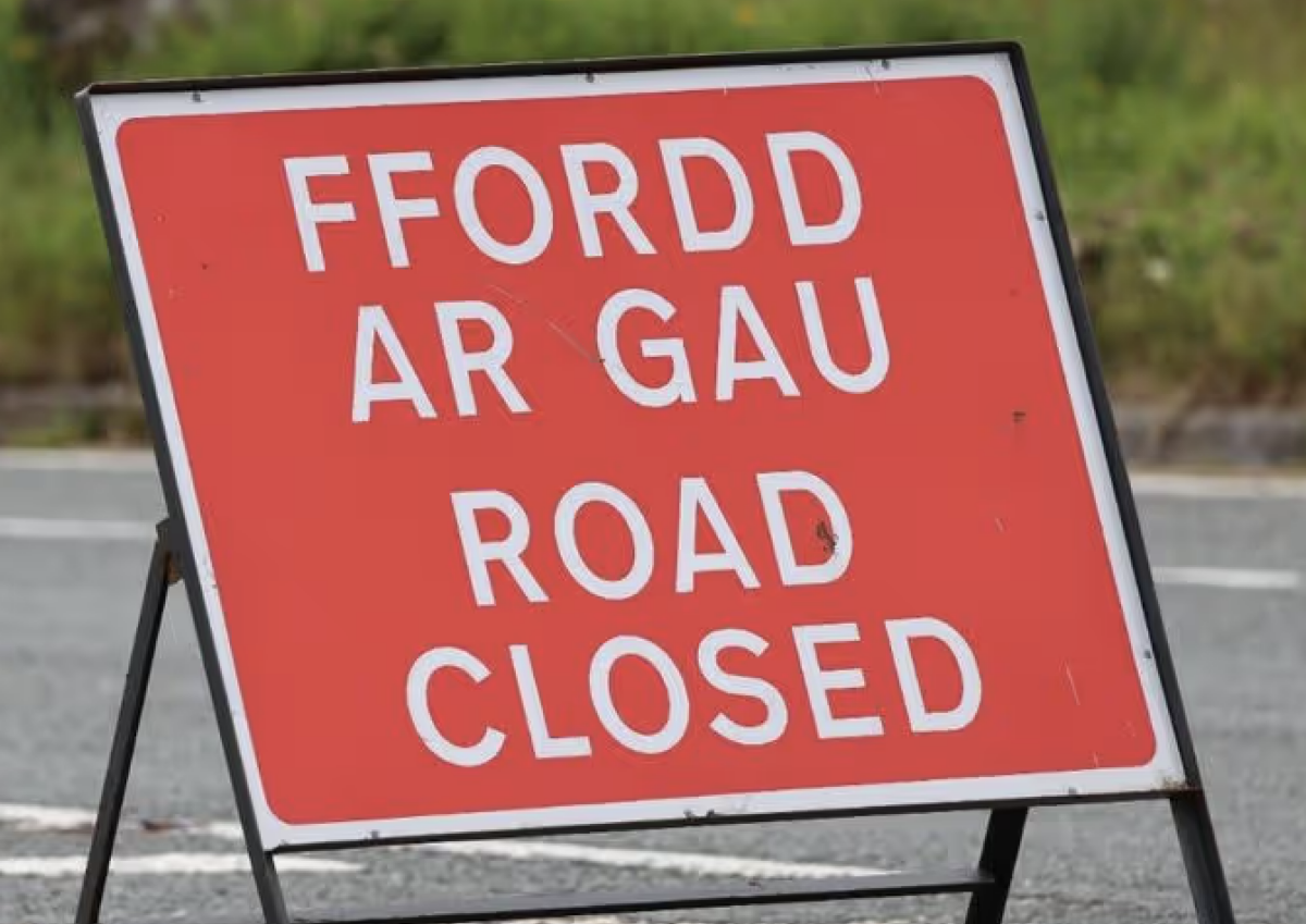 Major Incident Declared After Bus Crash Injures 26 in Kidwelly Wales