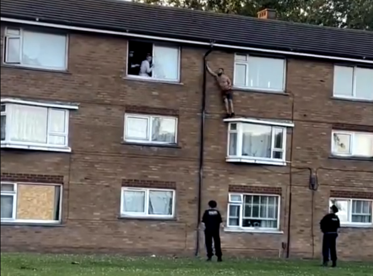 Man Climbs Porch in Bispham to Evade Police Arrest
