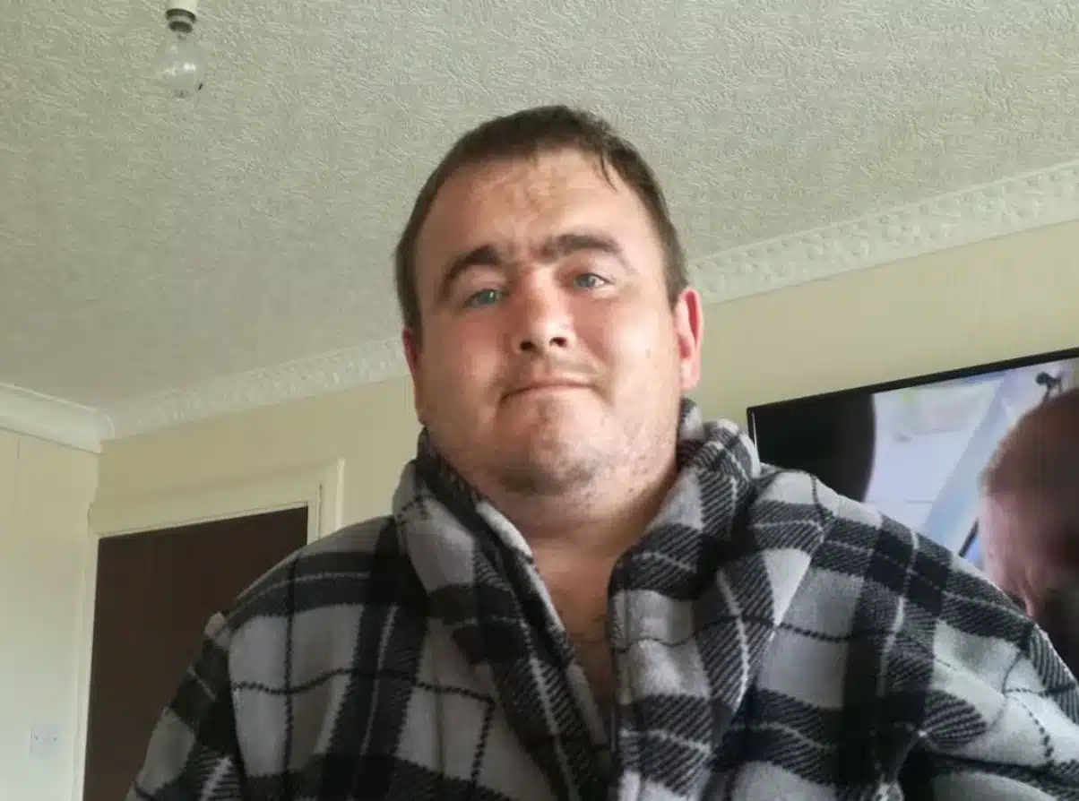 Belfast Man Stabbed After Surviving Brutal Torture by Drugs Gang