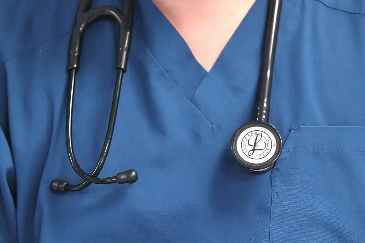Nurse Struck Off for Telling Cancer Patient Covid Vaccine Caused Illness