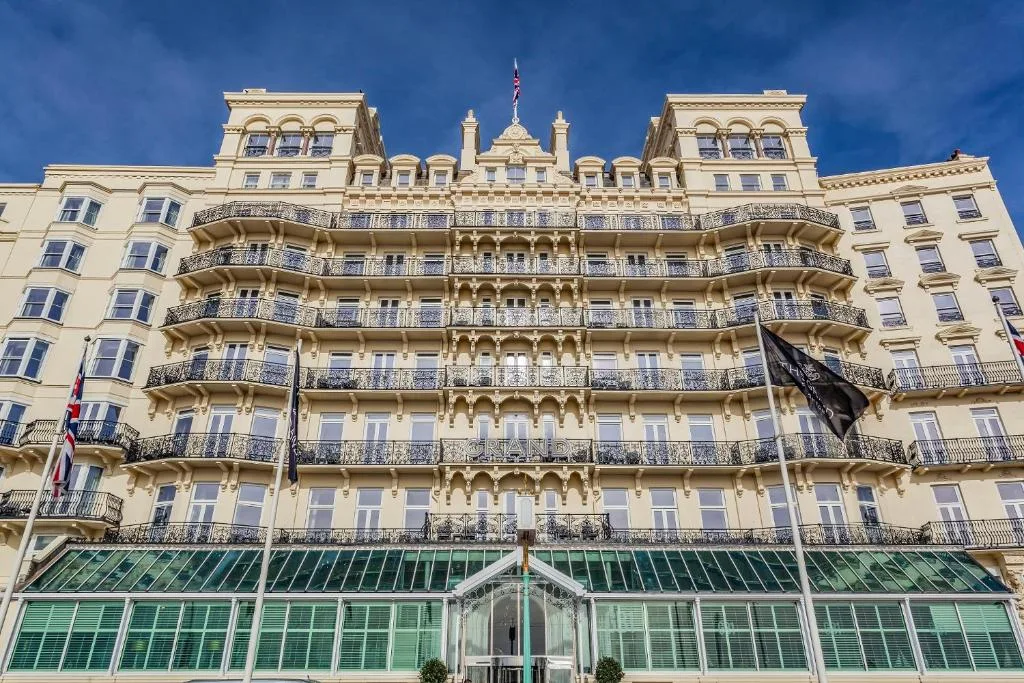 Man charged after guests targeted in thefts at Brighton’s Grand Hotel