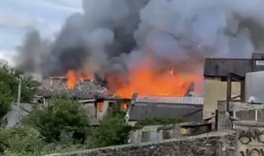Huge Blaze Engulfs Heritage Building in Frome Somerset Local Fire Warning