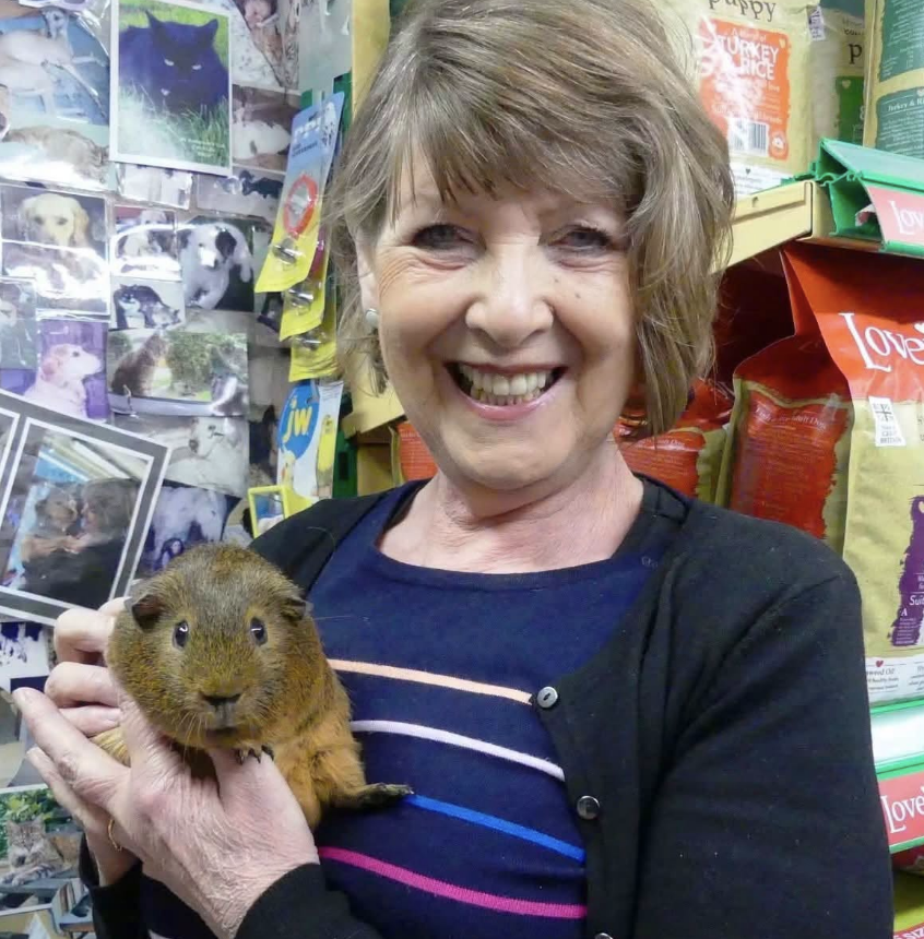 Cricklade Pet Shop Owner Killed in Lydiard Plain Head-On Crash Investigated as Murder