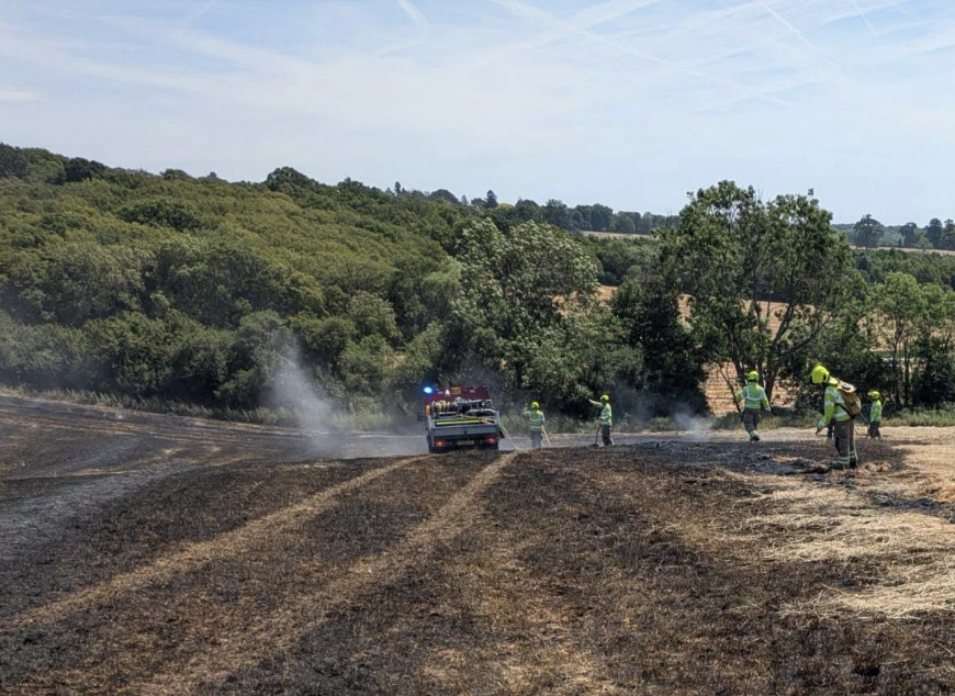 Firefighters Tackle Large Field Fire Near Coopersale Epping