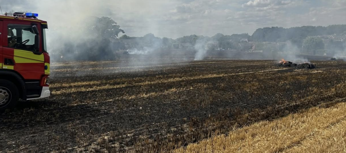 Large Field Fire in Fordham Heath Tackled by Essex Fire Crews