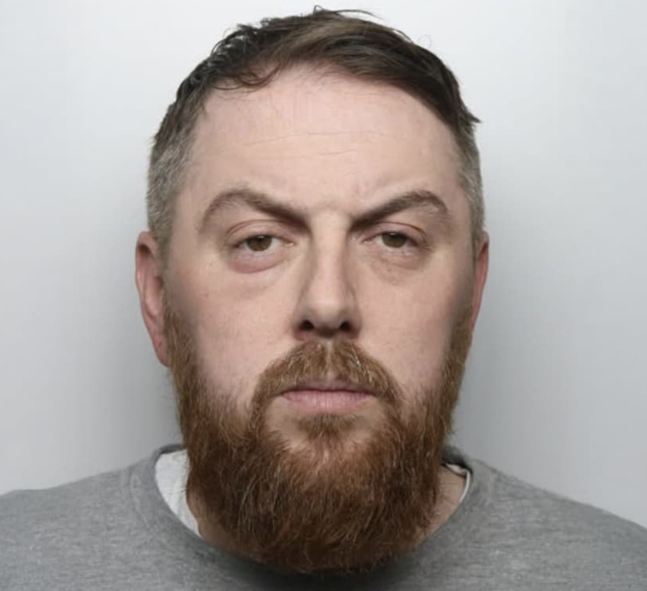 Calne Man Pleads Guilty to Sexual Communication with Teen