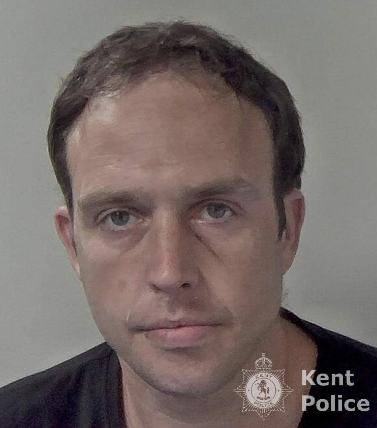 Thief jailed just two days after targeting 11 vehicles in Ashford