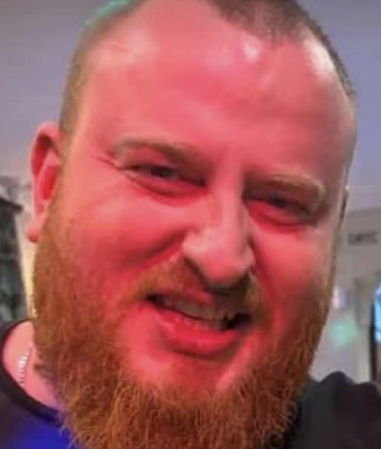 Family pay tribute to ‘gentle giant’ dad killed in Ashton-under-Lyne karaoke bar attack