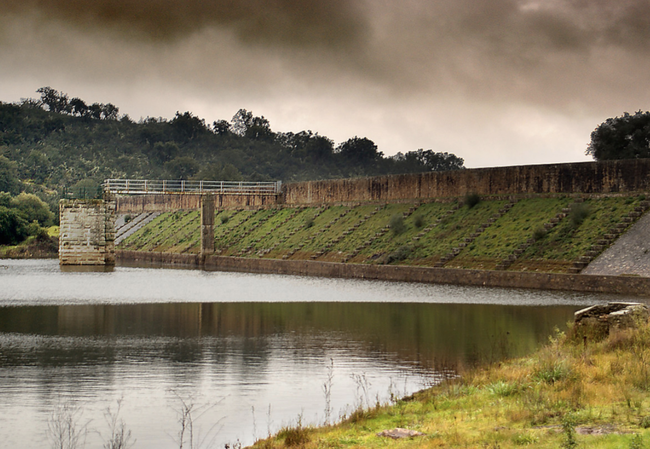 Mother and two young children die in triple drowning at popular Spanish beauty spot