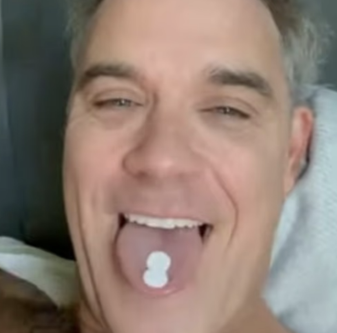Robbie Williams Laughs Off Viral World Cup ‘White Substance’ Moment With Cheeky Response