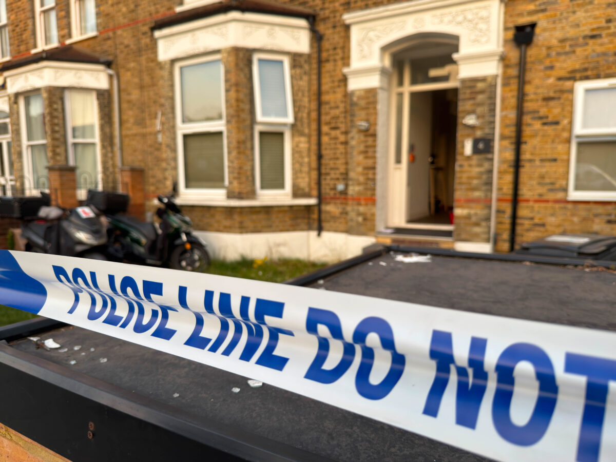 Murder Probe After Fatal Stabbing in Croydon
