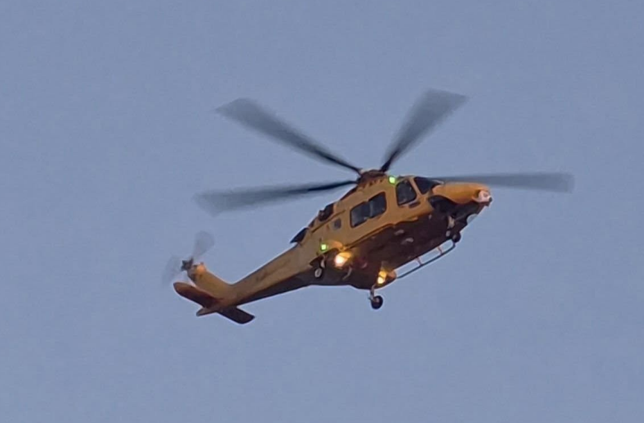 Major emergency response at Camber Sands as rescue helicopter searches sea