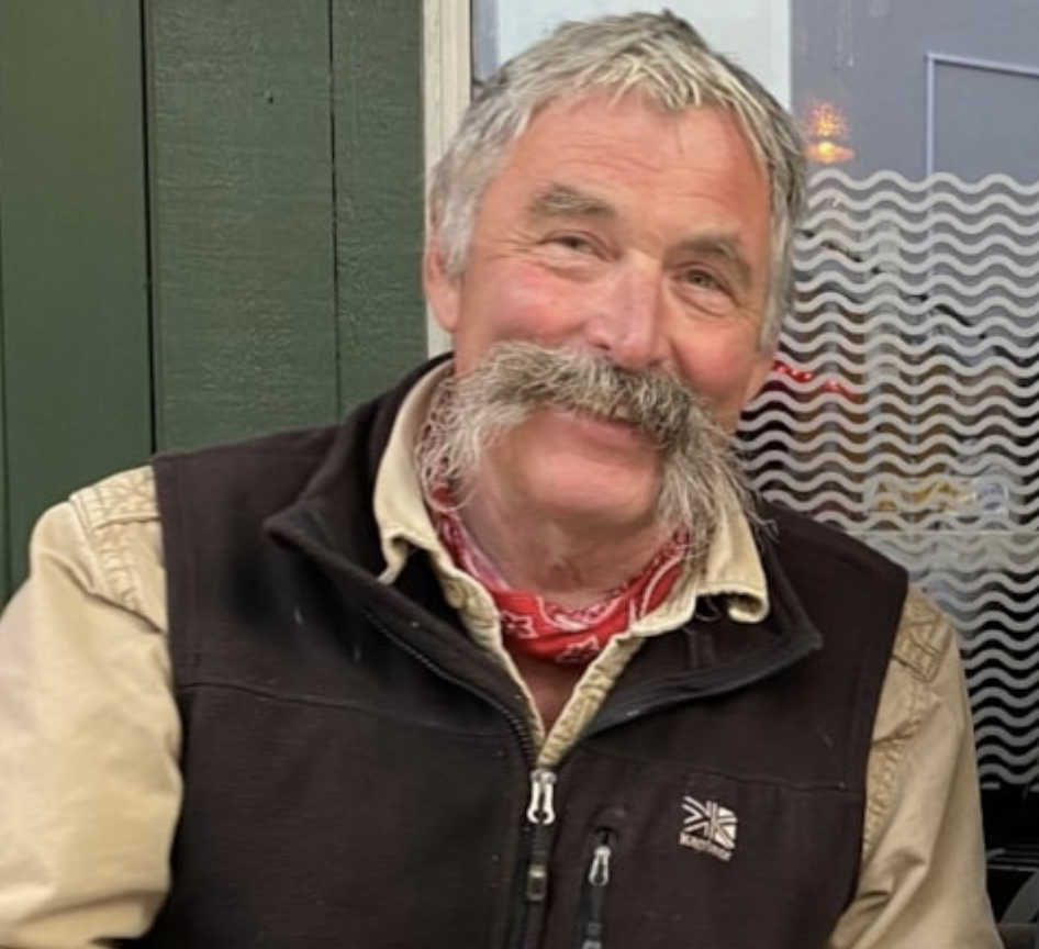 Family pay moving tribute to motorcyclist killed in Chiseldon crash