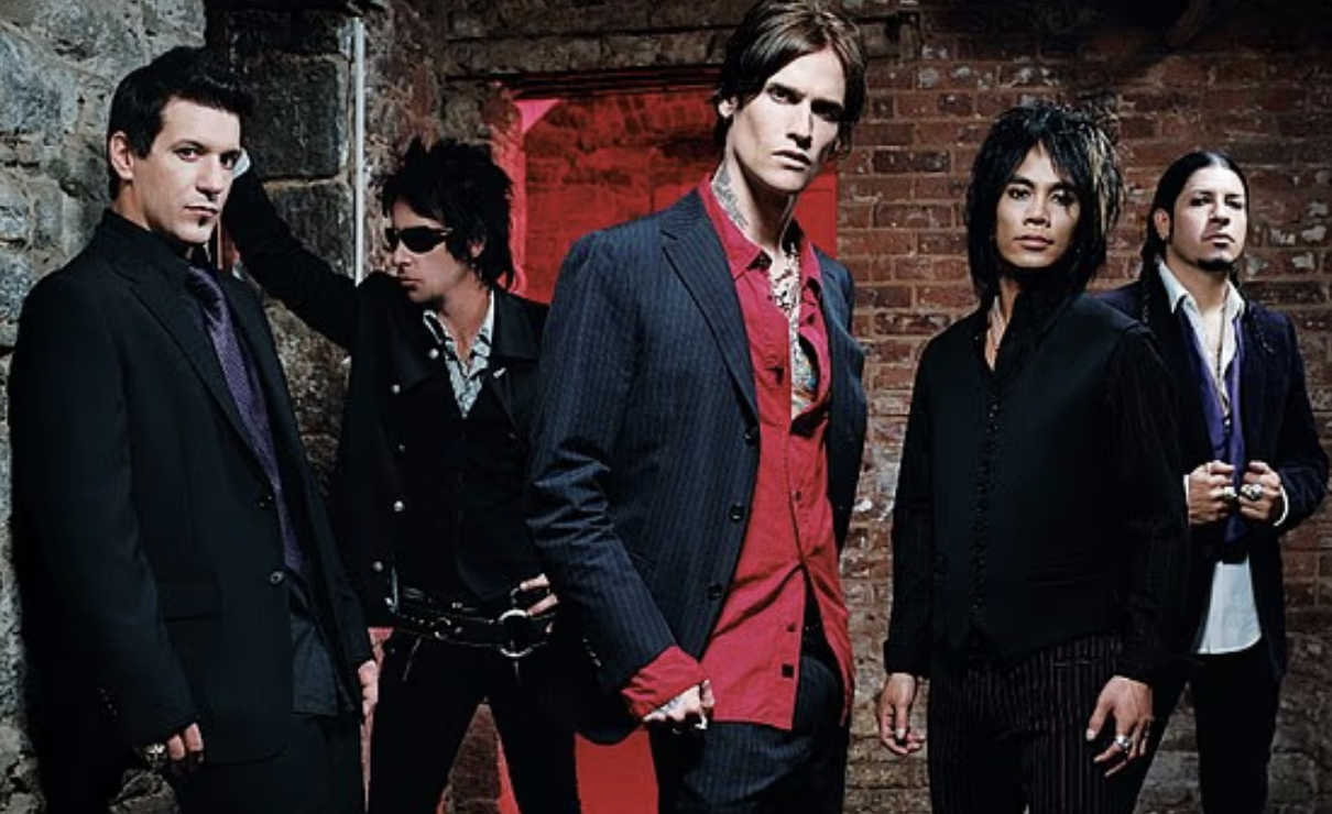 One Dead After Buckcherry Tour Bus Involved in Fatal Multi-Vehicle Crash