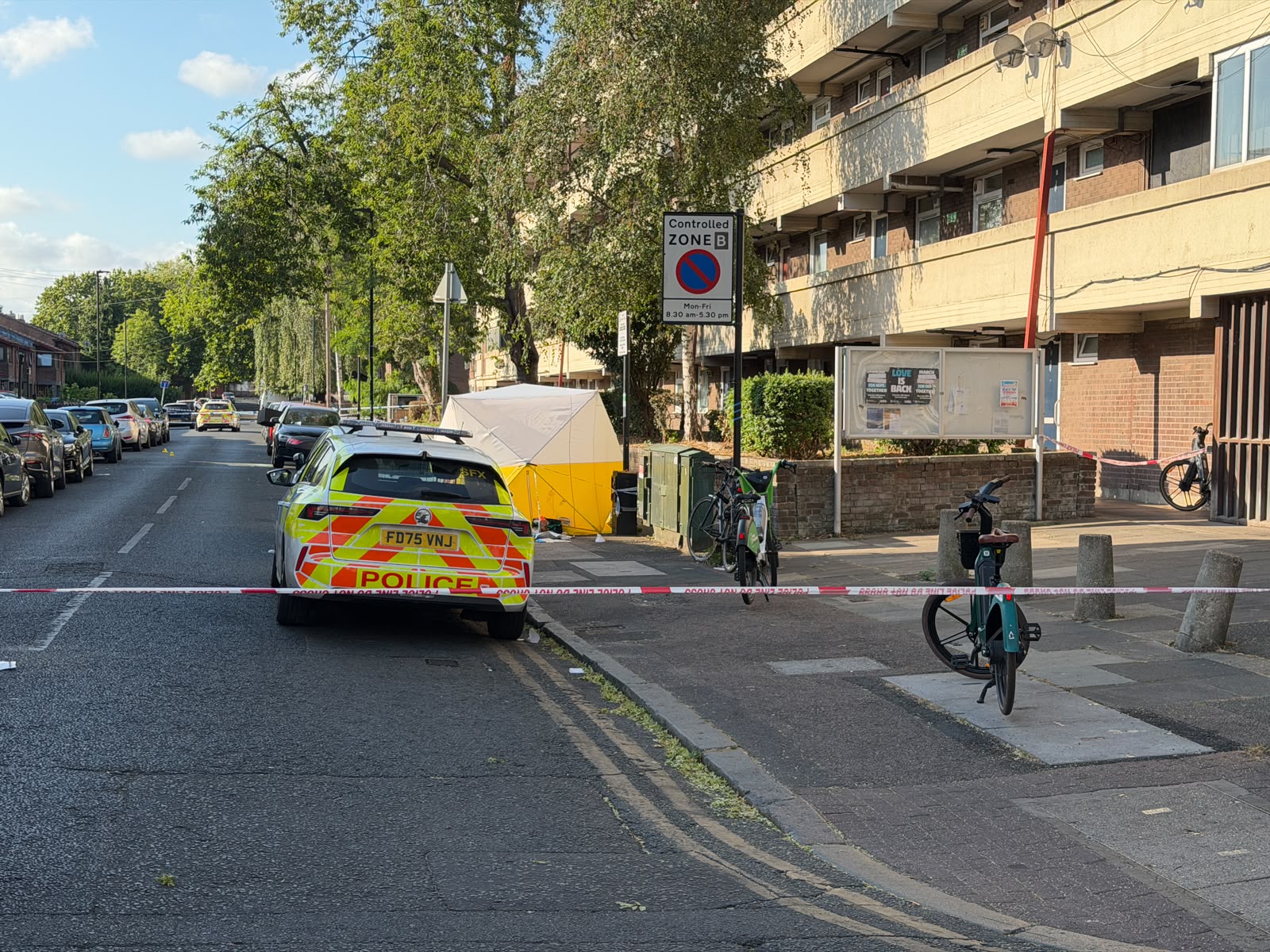 Man shot dead in Clapham as murder investigation launched