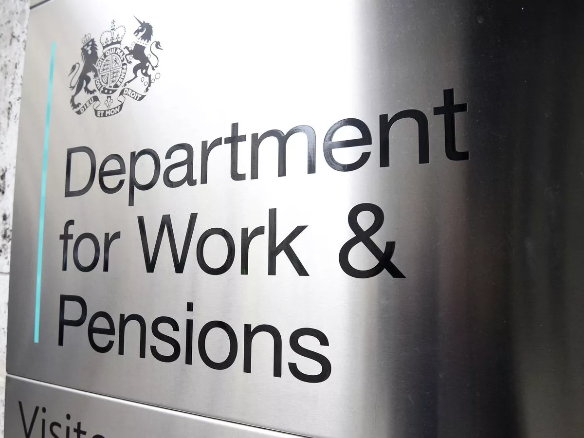 Shock as £850m in Welfare Cash Paid to Dead People Since 2021