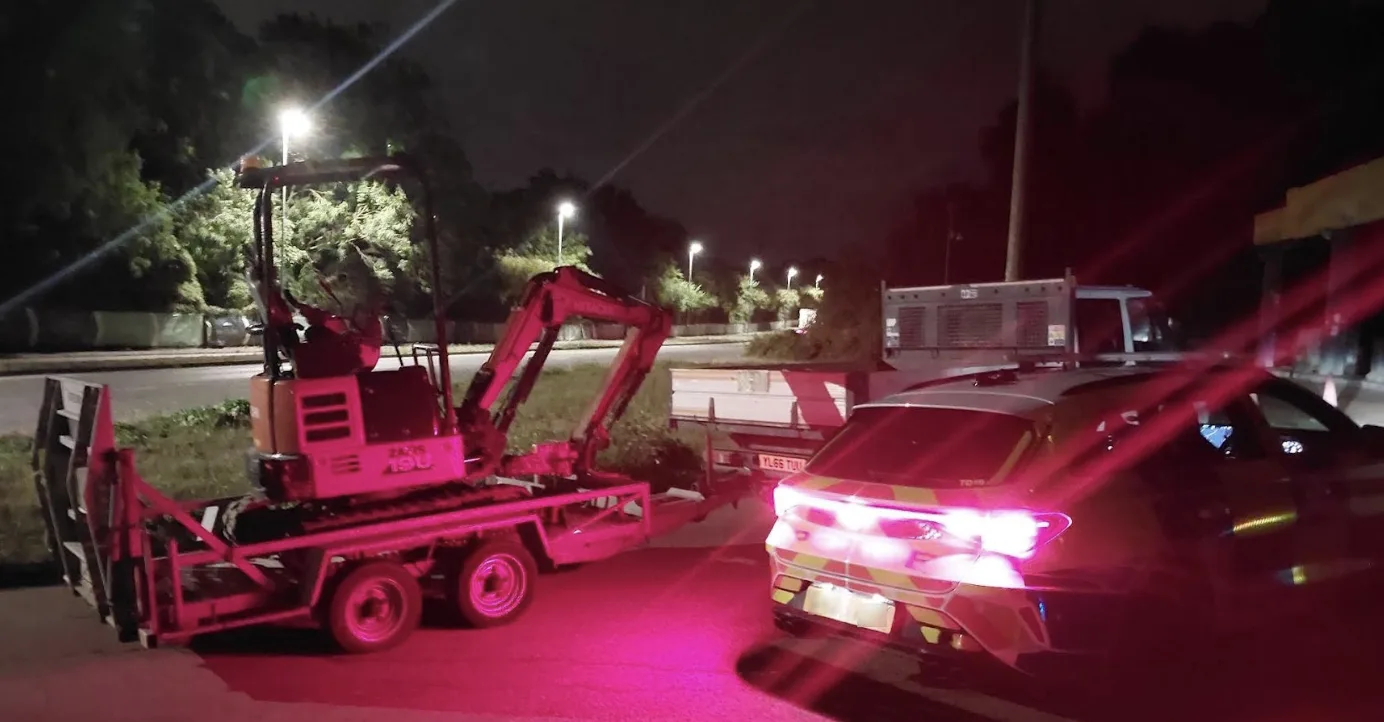 Police recover stolen digger after spotting suspicious van and trailer in Dartford