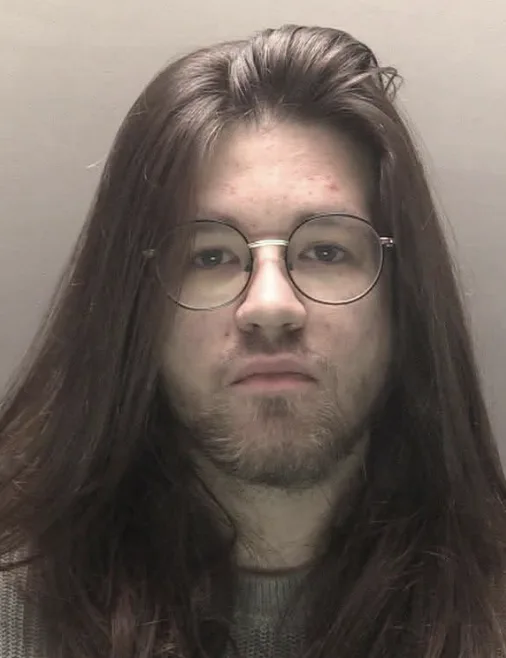 Man jailed after investigators uncover almost 1,500 records of sexualised conversations with children