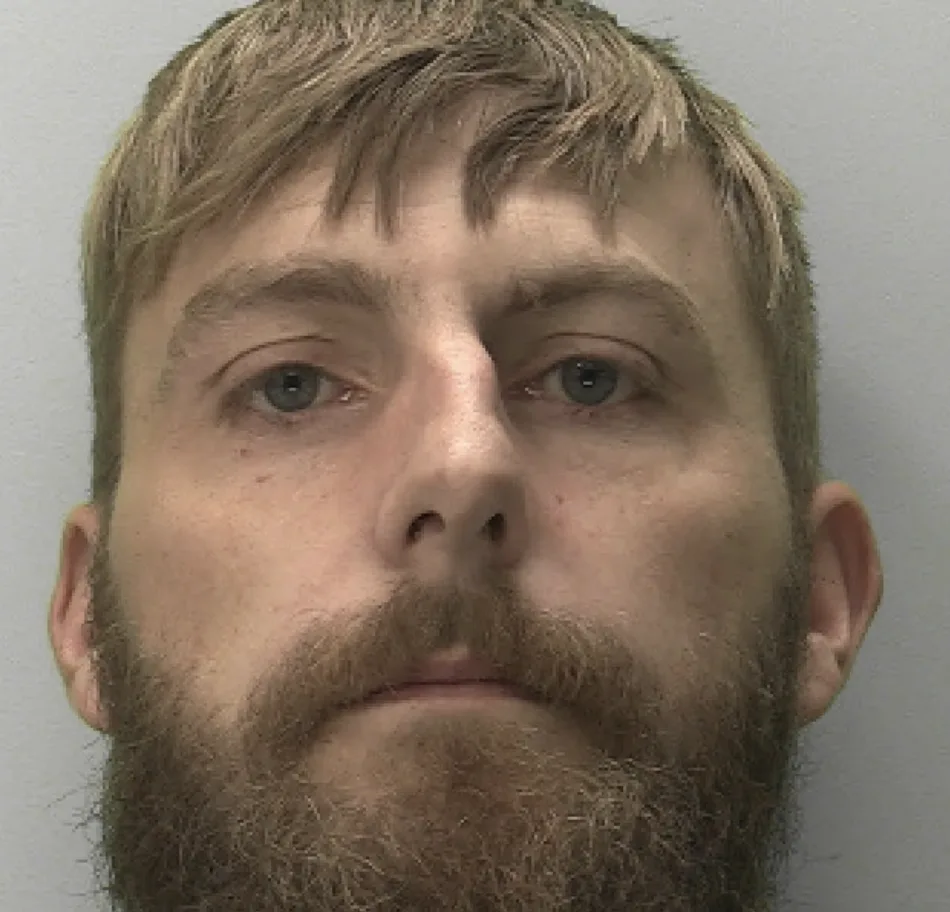 Violent offender jailed after strangling women and leaving victim unconscious in hotel room