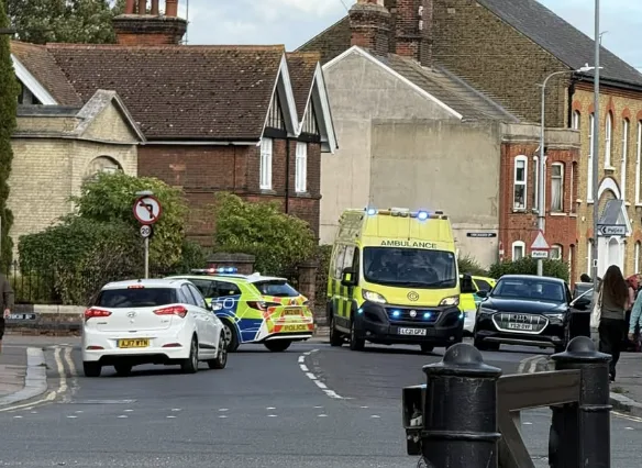 Woman taken to hospital after two-car crash in Faversham