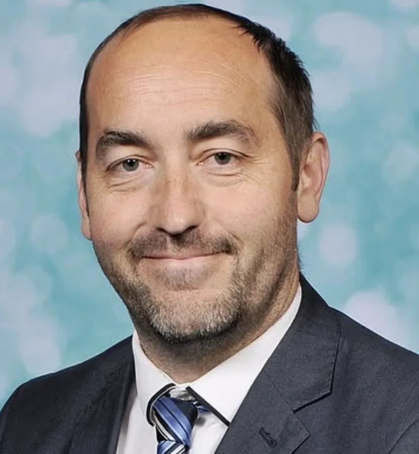 Parents compare Somerset school to ‘military base’ after 25 pupils suspended in first week