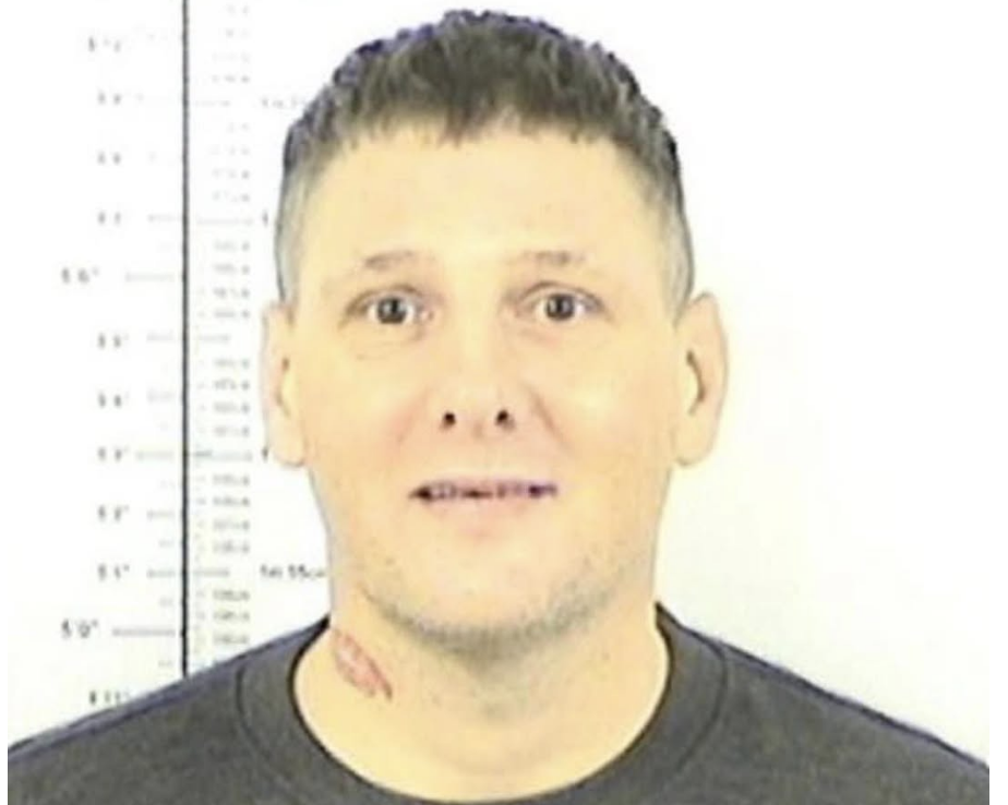 Police warn public not to approach man who absconded from HMP Sudbury