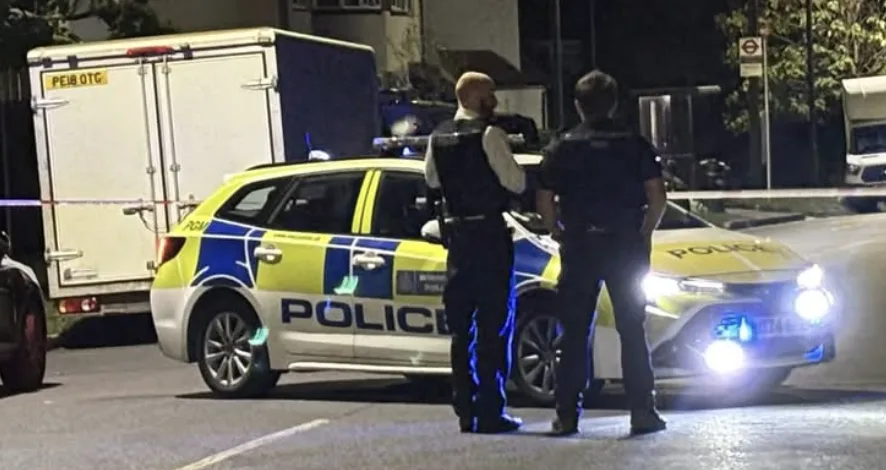 Armed police reports as major London road remains cordoned off after overnight incident