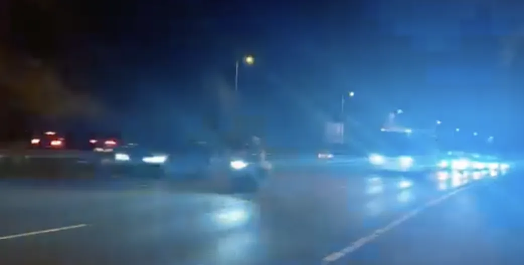 Coaches Leave Gosport Under Police Escort After Migrant Landing Plans Change