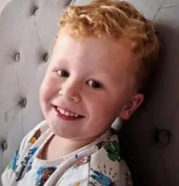 Inquest hears three-year-old Noah Woods escaped through gap in fence before being found dead in Suffolk lake