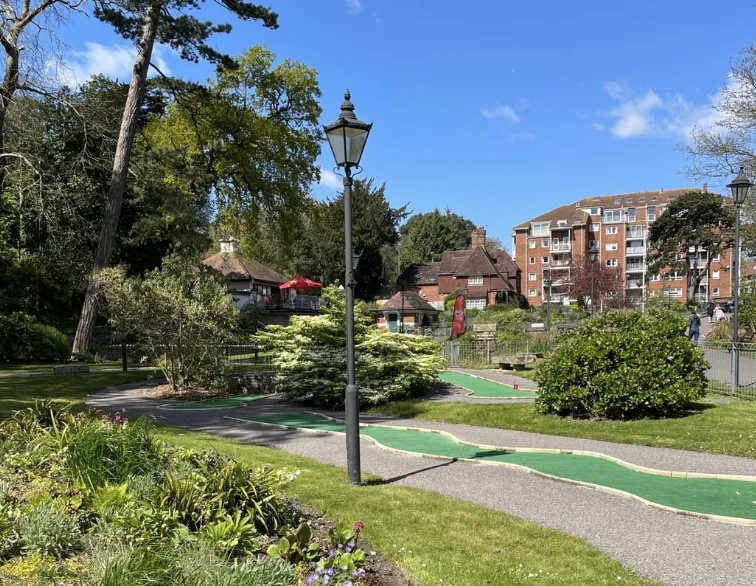 Man arrested after reported machete attack leaves victim injured in Bournemouth