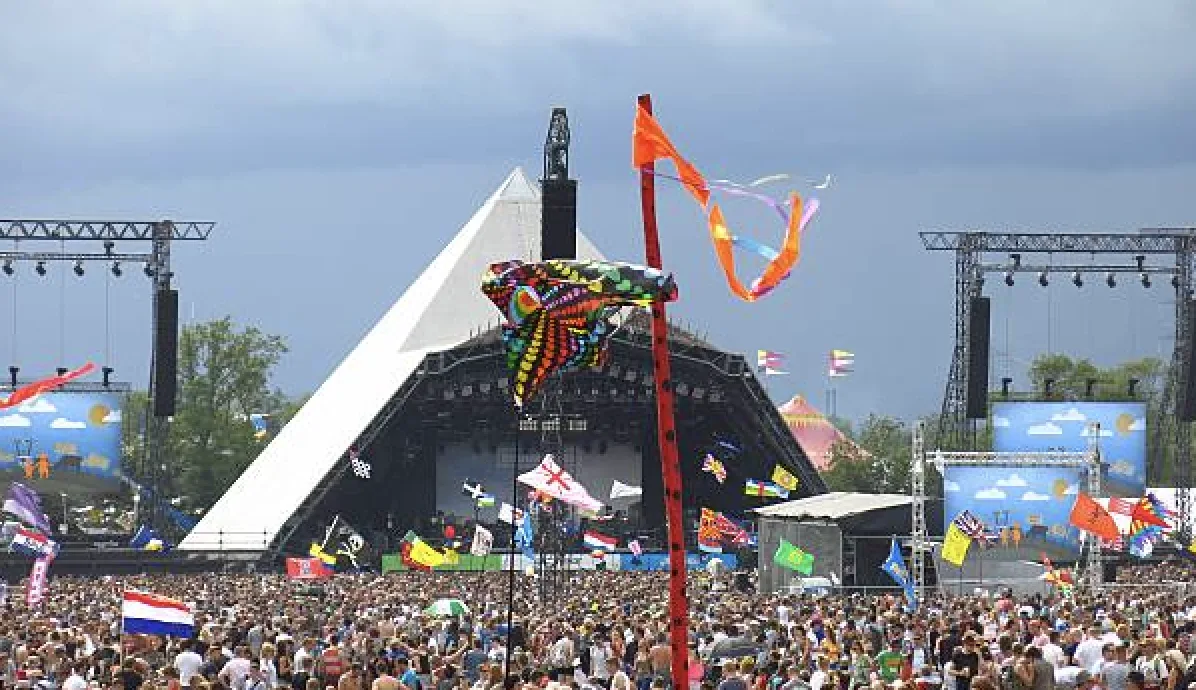 Glastonbury 2027 sells out in just 42 minutes as ticket prices pass £400