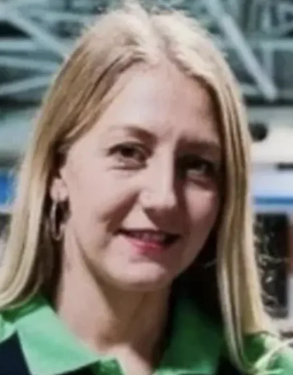 Teaching assistant accused of grooming 15-year-old pupil with gifts and meetings outside school