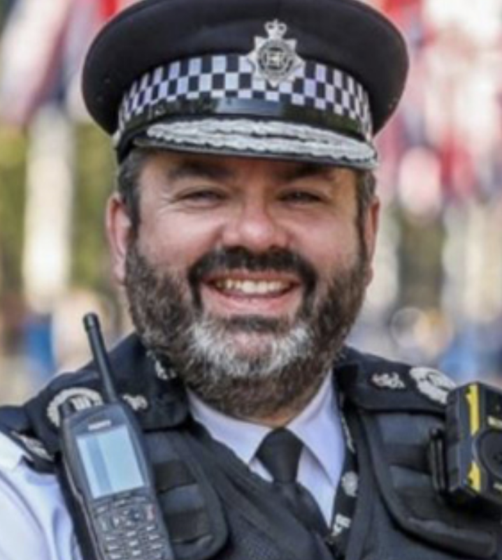 Senior Met Special Constabulary officer dismissed over intimate images