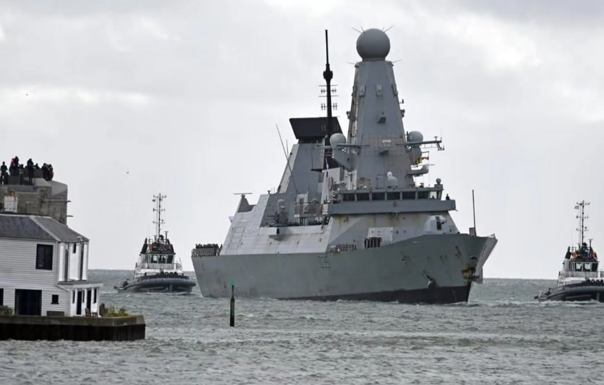 HMS Dragon returns to Portsmouth after seven-month Middle East deployment