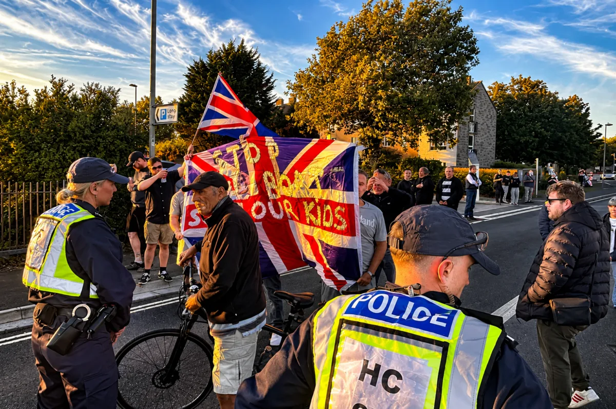 ‘Two-tier policing’ claims erupt after whole of Gosport placed under dispersal order during migrant arrival